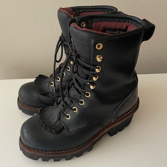 VIBRAM leather insulated lace up boots size 7.5